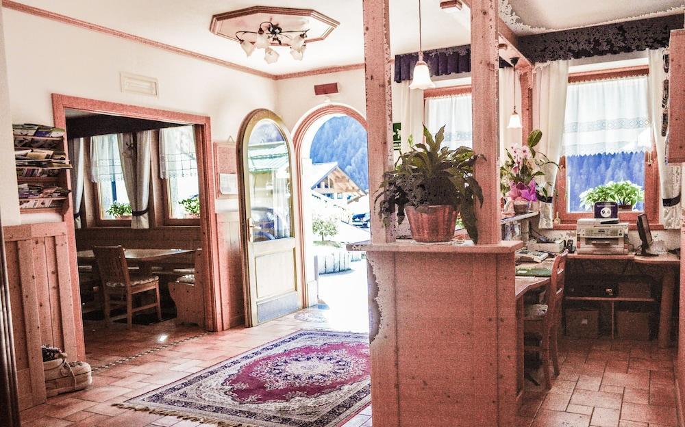 Hotel Garni Sant'Antonio Con Spa Madonna Dış mekan fotoğraf