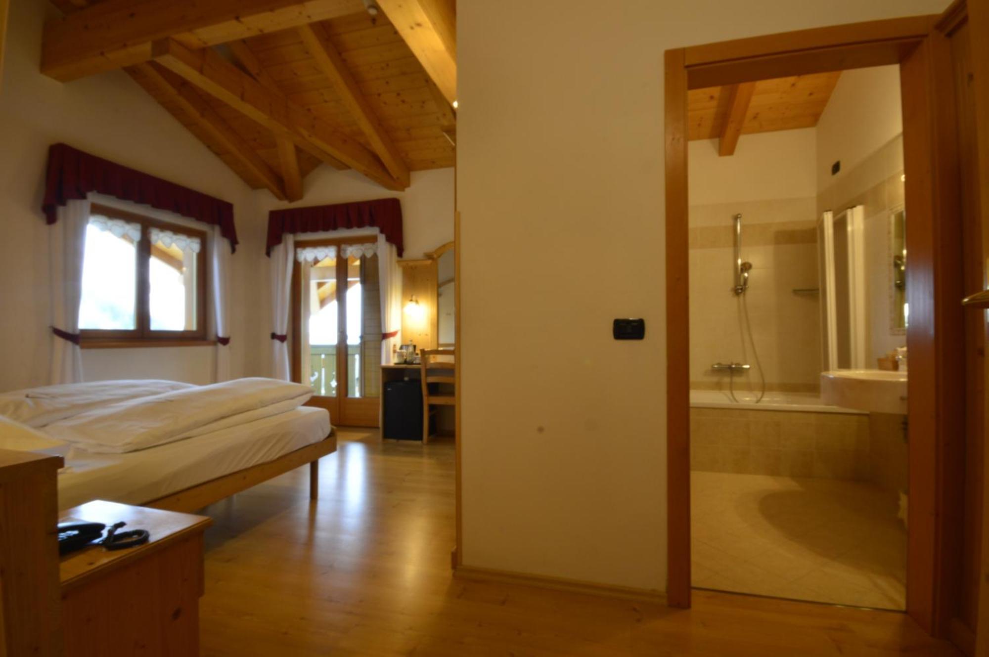 Hotel Garni Sant'Antonio Con Spa Madonna Dış mekan fotoğraf