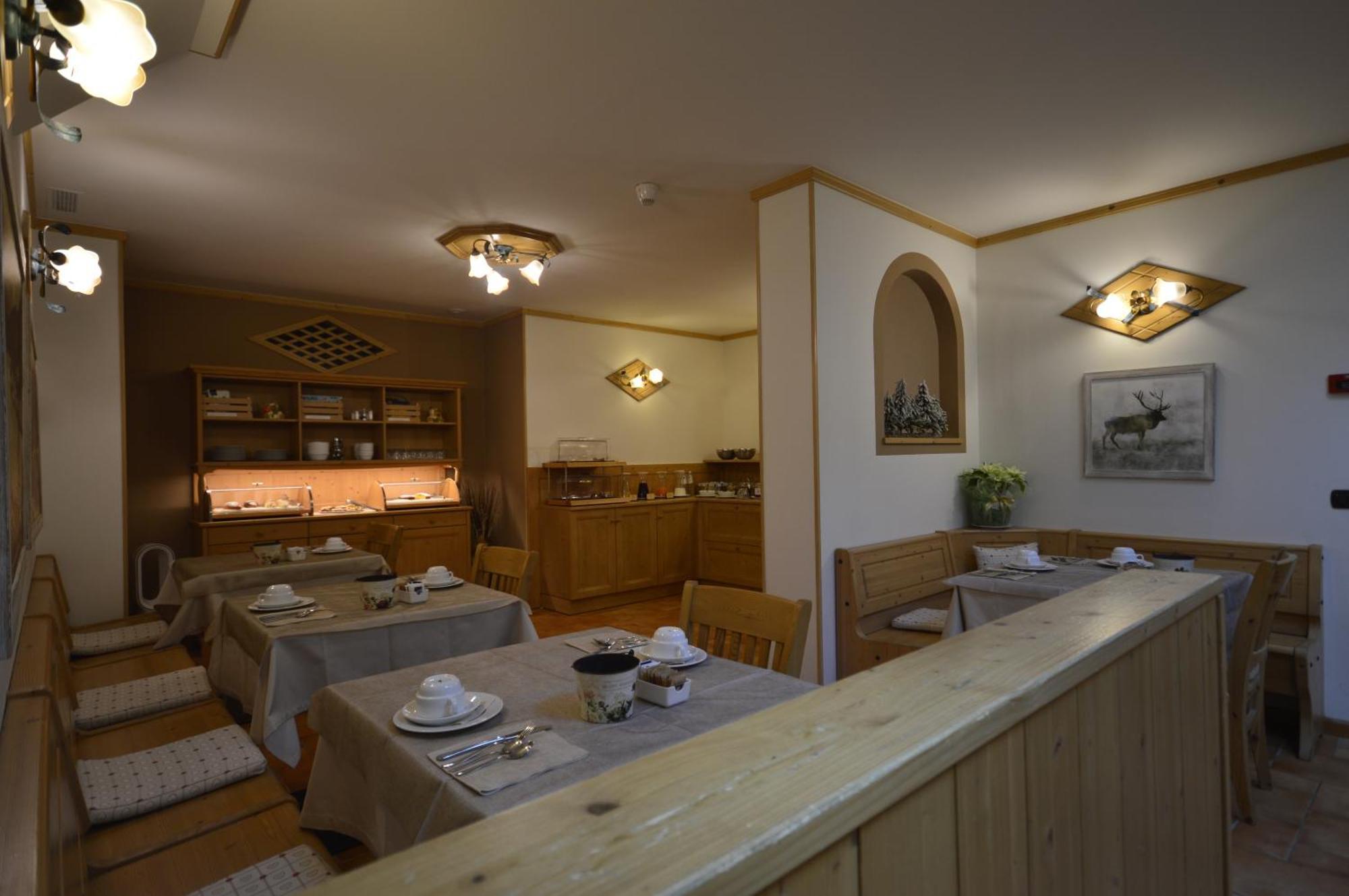 Hotel Garni Sant'Antonio Con Spa Madonna Dış mekan fotoğraf