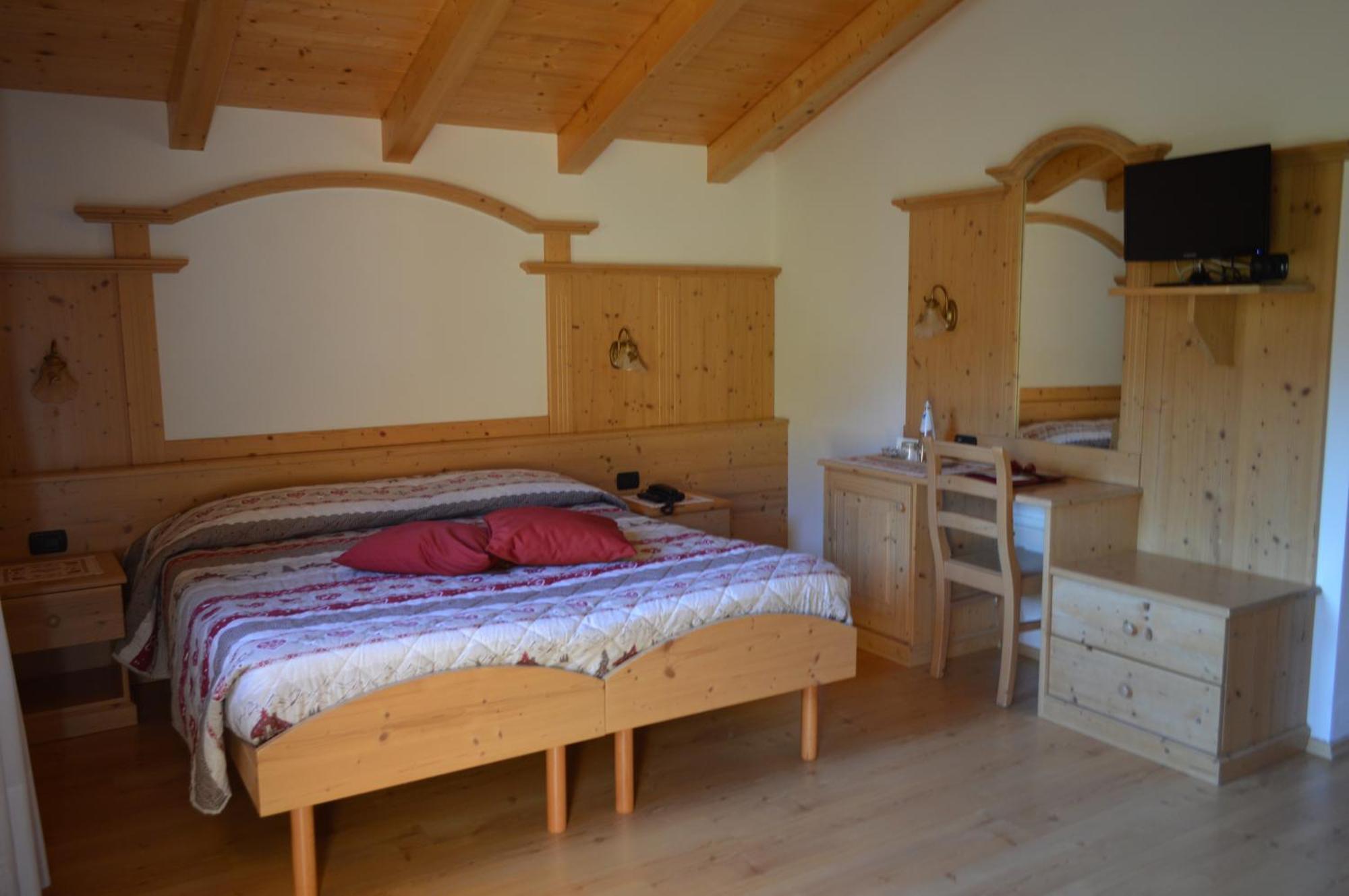 Hotel Garni Sant'Antonio Con Spa Madonna Dış mekan fotoğraf